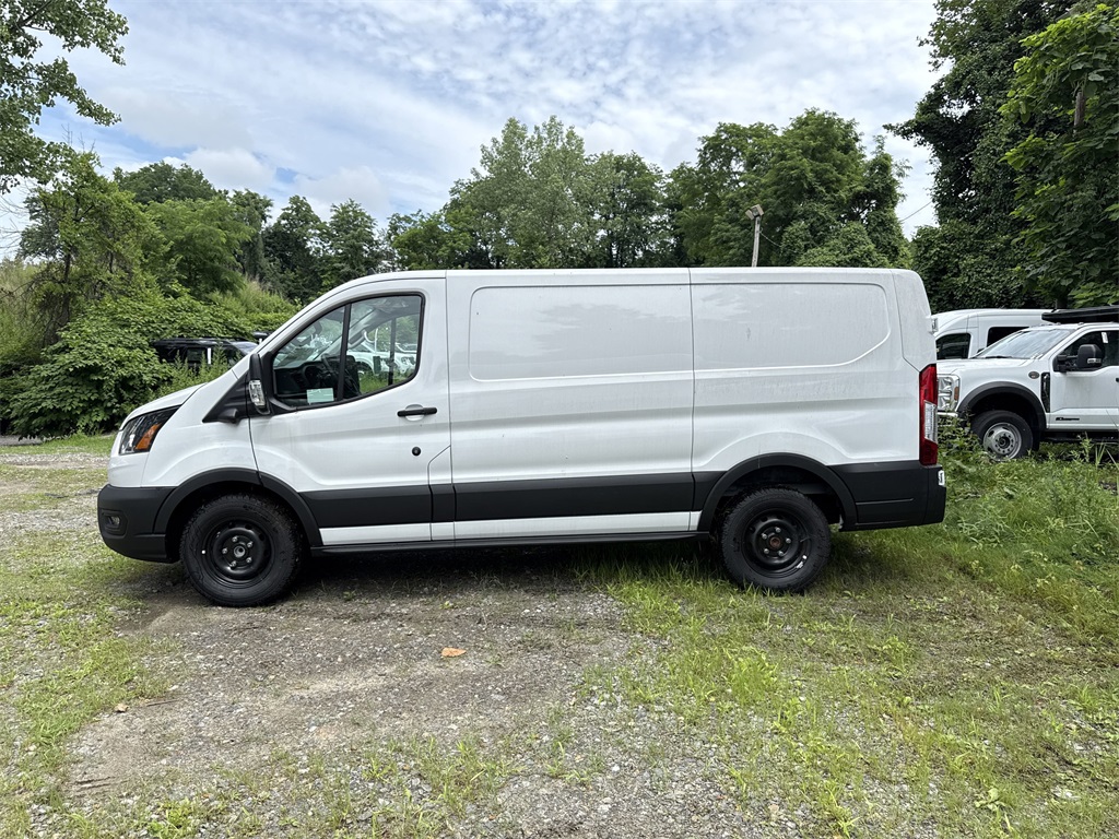 2024 Ford Transit Cargo Van photo 2