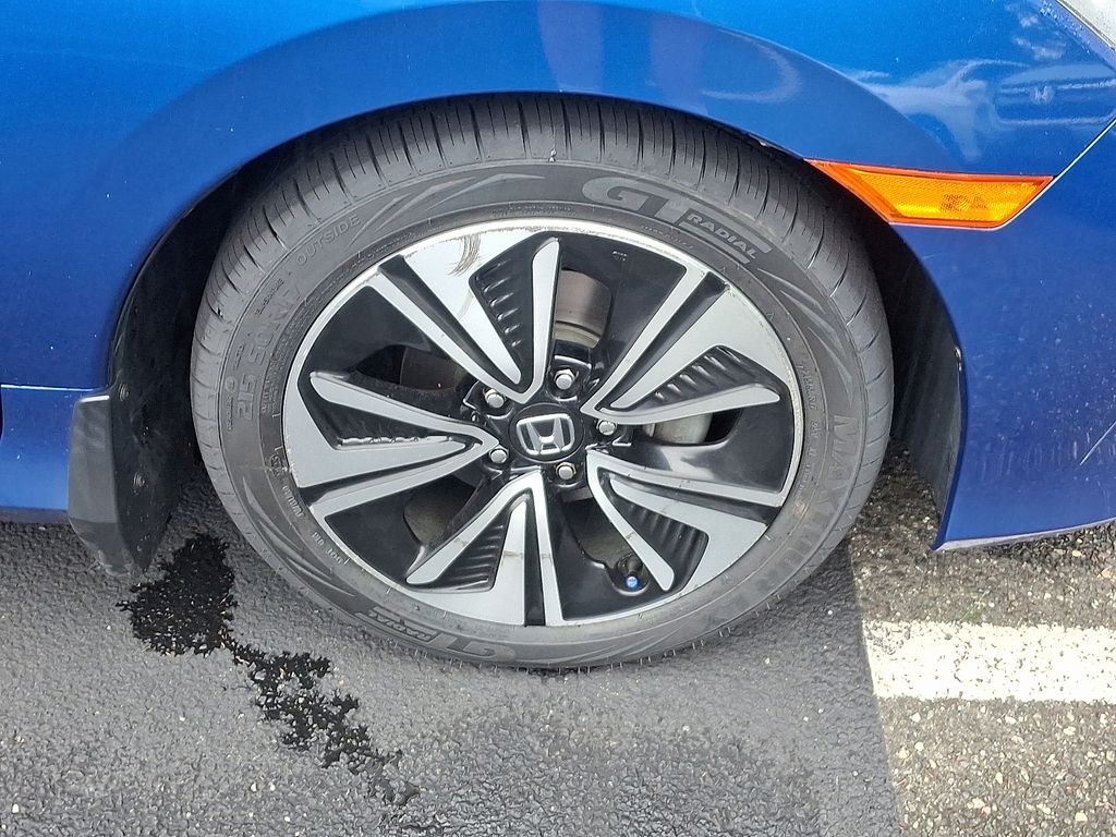 2018 Honda Civic EX-T photo 3