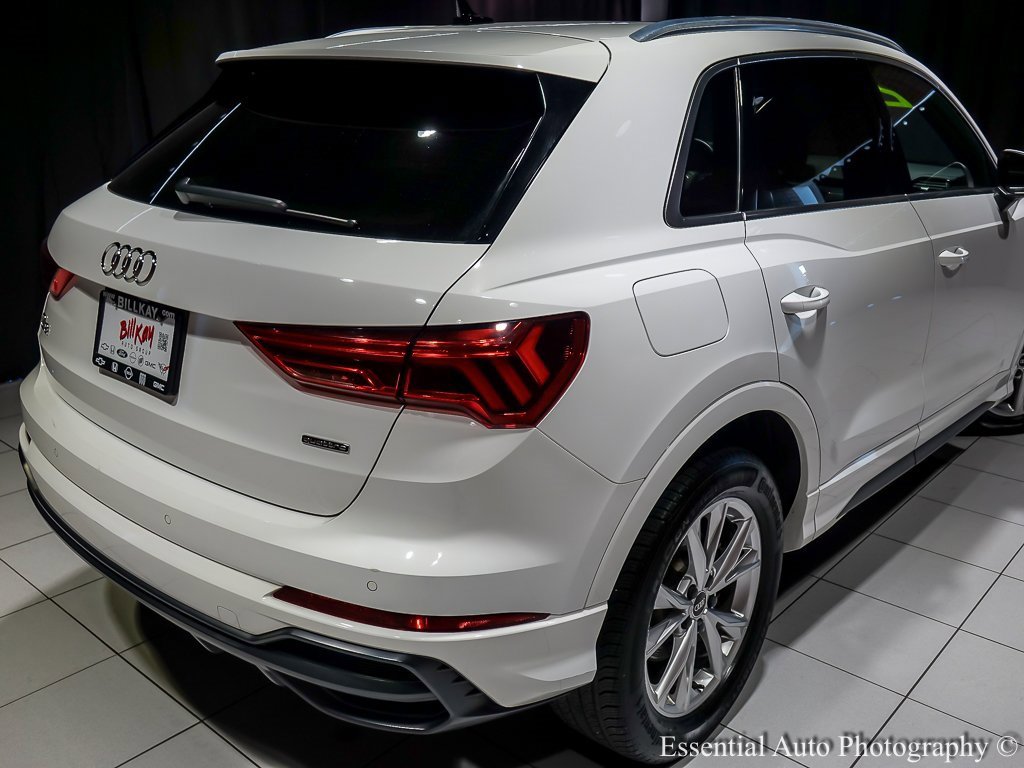 2022 AUDI Q3 - Image 10