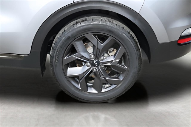 2020 Kia Sportage S photo 9