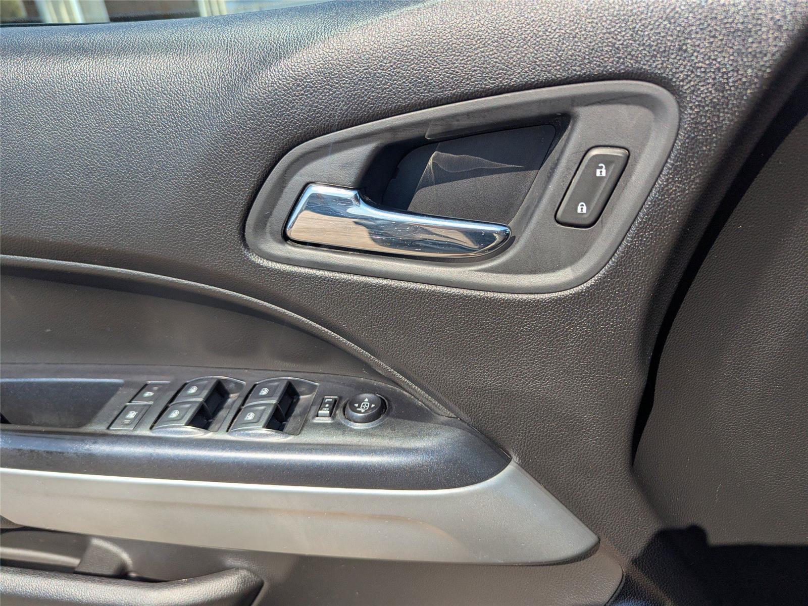 2019 Chevrolet Colorado ZR2 photo 21