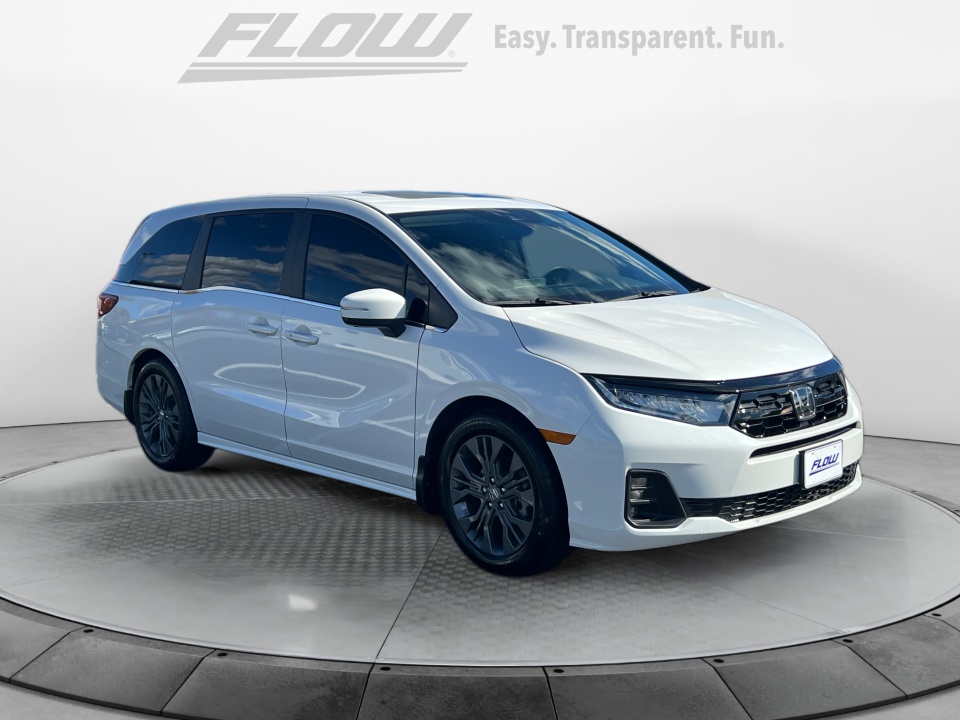 2025 Honda Odyssey Touring's photo