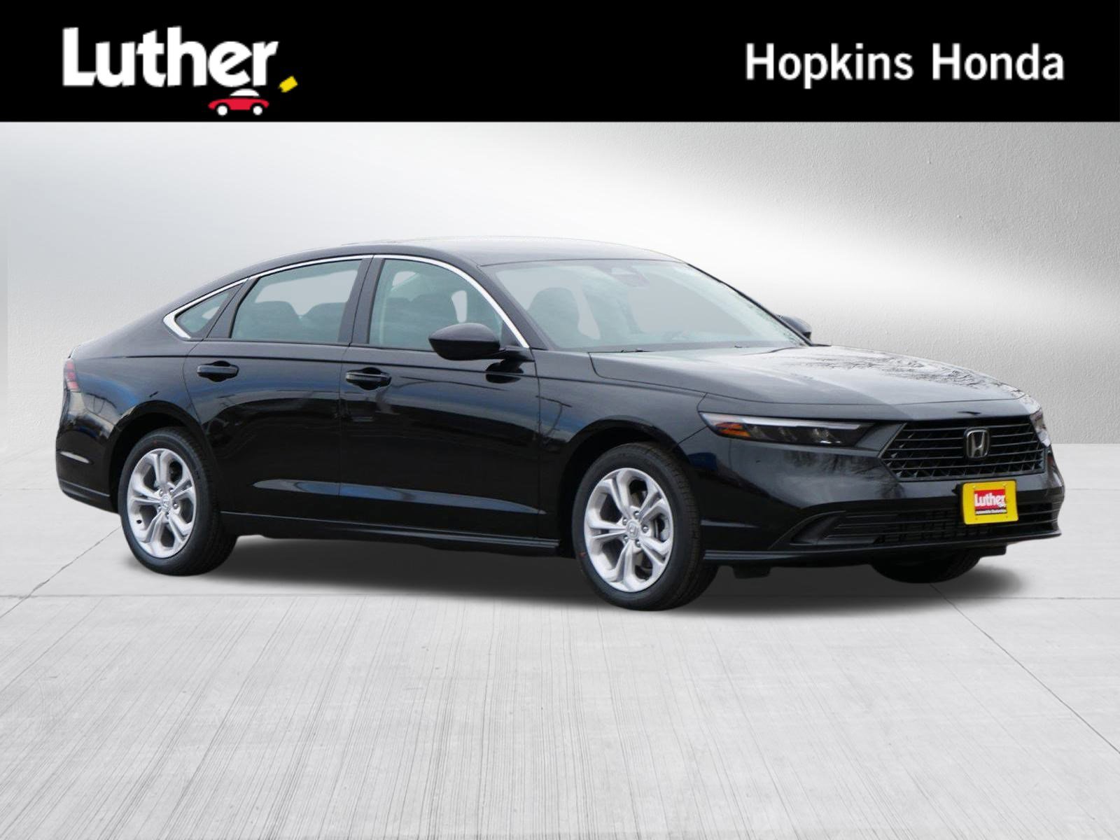 2025 Honda Accord LX's photo