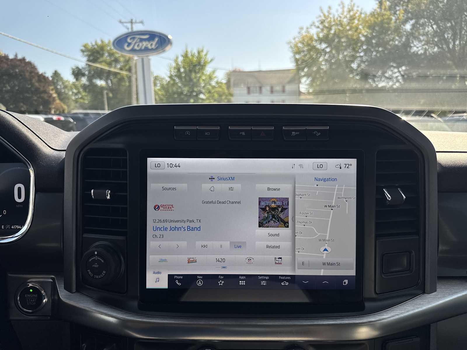 2023 Ford F-150 Lariat photo 32