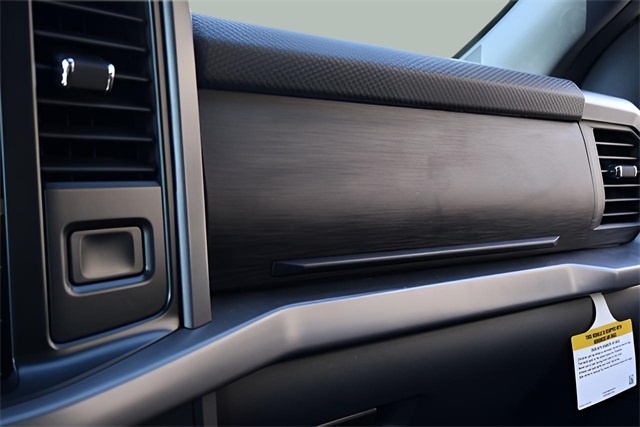 2025 Ford F-150 XLT photo 28