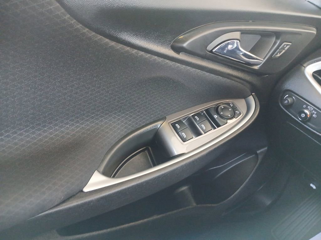 2024 Chevrolet Malibu 1LT photo 22