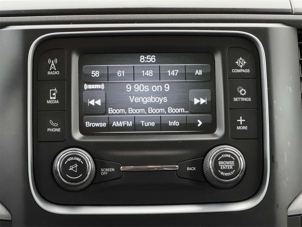 2015 Ram 2500 Tradesman photo 3
