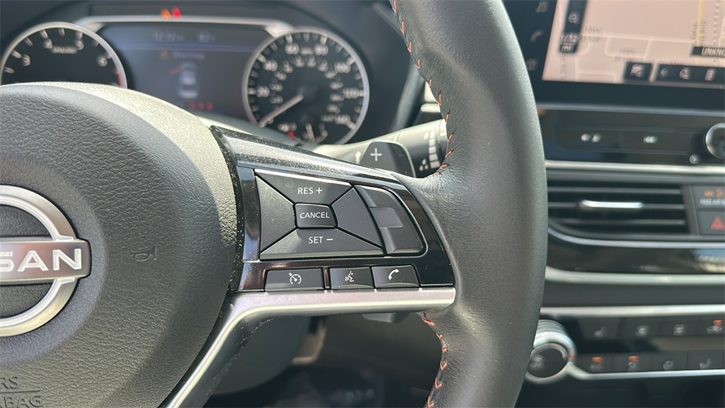 2024 Nissan Altima 2.5 SR photo 21