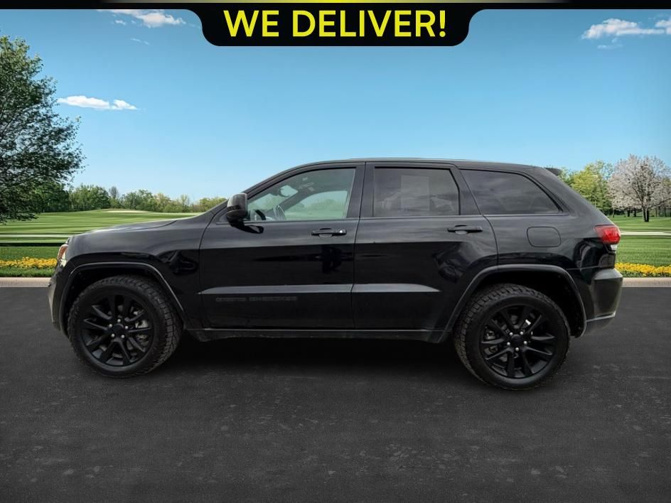 2019 Jeep Grand Cherokee Altitude photo 2