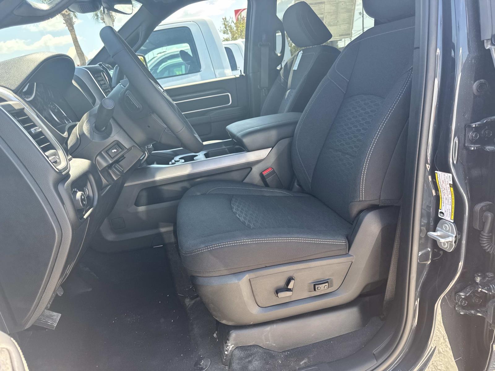2026 Ram 3500 Big Horn photo 8