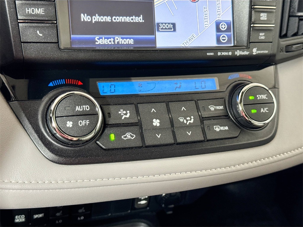 2017 Toyota RAV4 Limited photo 29