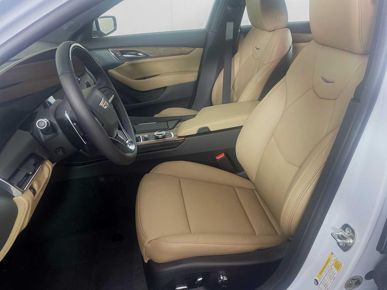 2026 Cadillac CT5 Premium Luxury photo 4