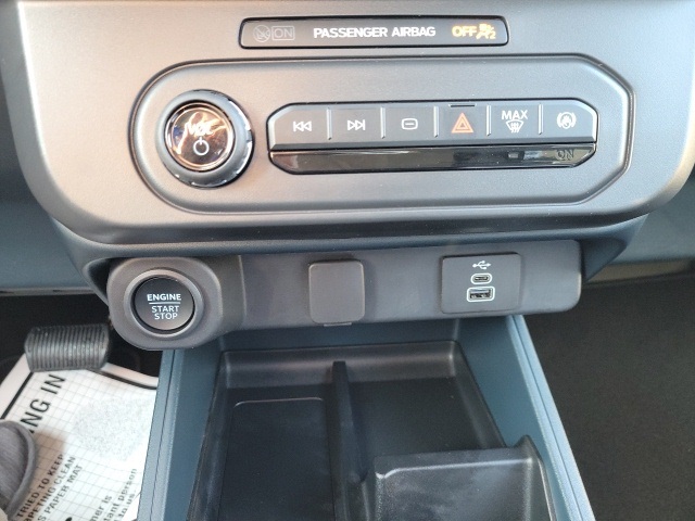 2025 Ford Maverick XLT photo 6
