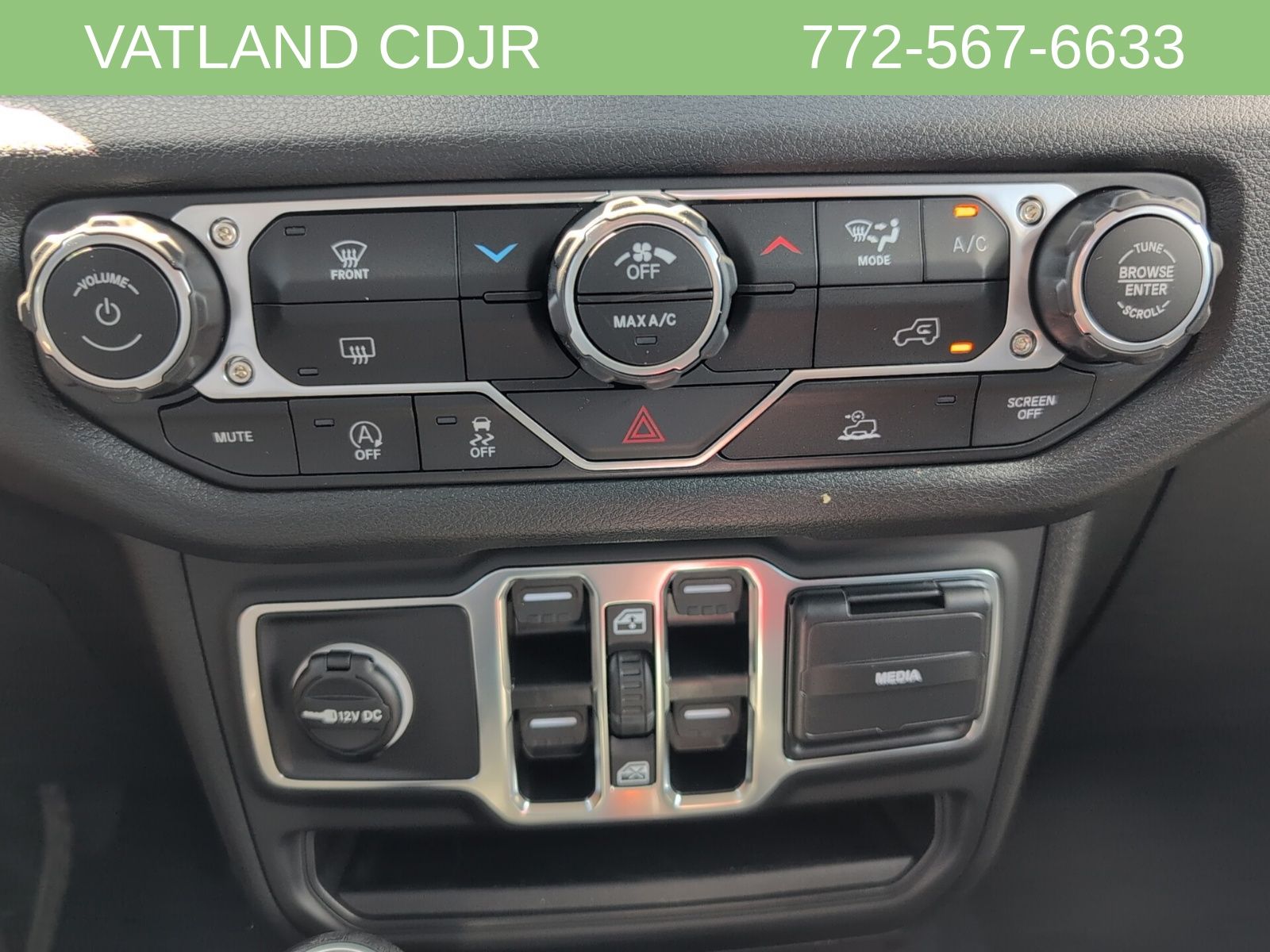 2025 Jeep Gladiator Sport S photo 20