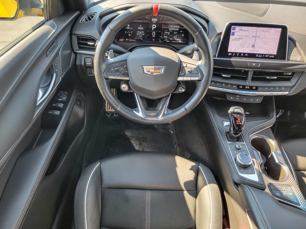 2024 Cadillac CT4 photo 11