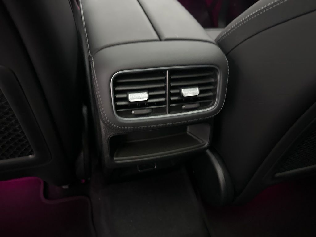 2026 Mercedes Benz GLE AMG 53 photo 19
