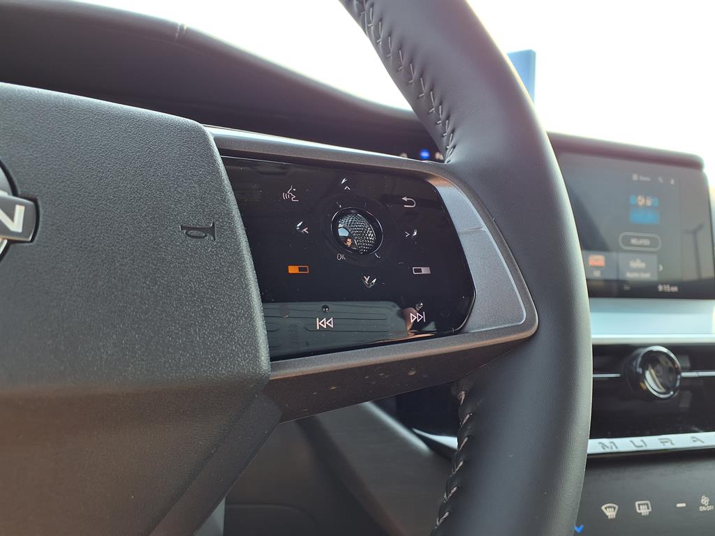 2025 Nissan Murano SL photo 20