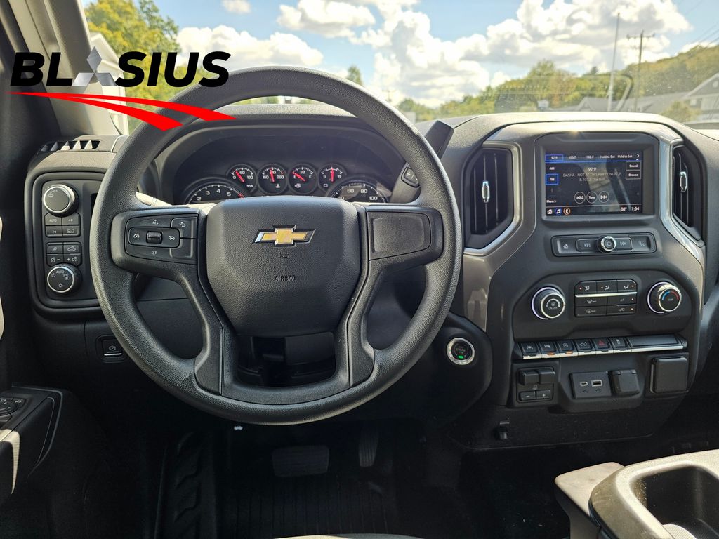 2023 Chevrolet Silverado 1500 photo 19