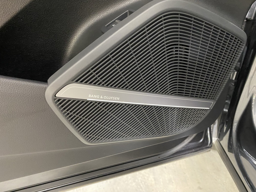 2023 Audi Q5 45 S line Premium photo 19