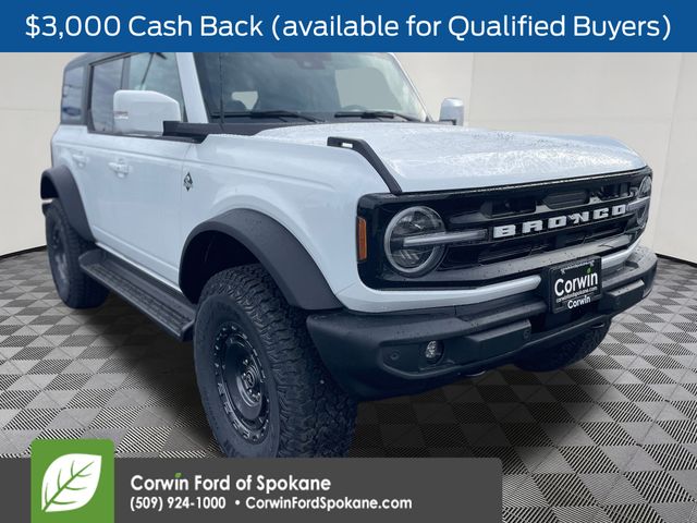 2025 Ford Bronco 4-Door Outer Banks's photo