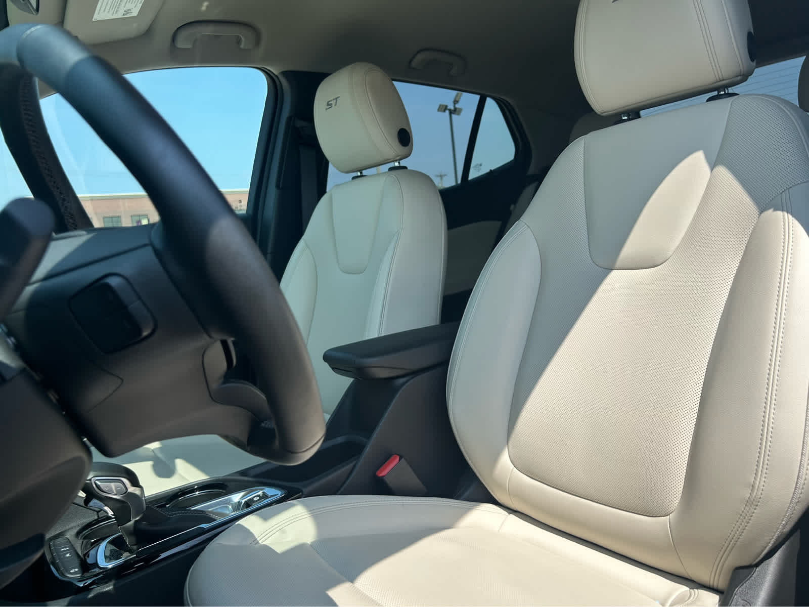 2024 Buick Encore GX Sport Touring photo 19