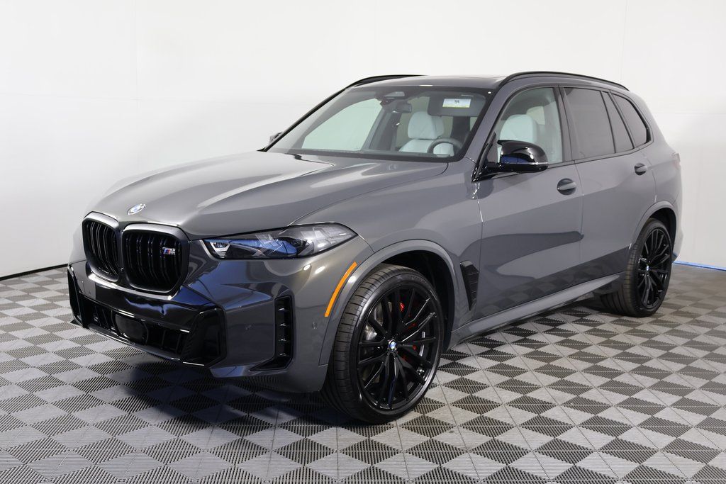 2026 BMW X5 M60i's photo