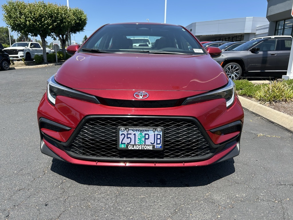 2023 Toyota Corolla SE photo 3