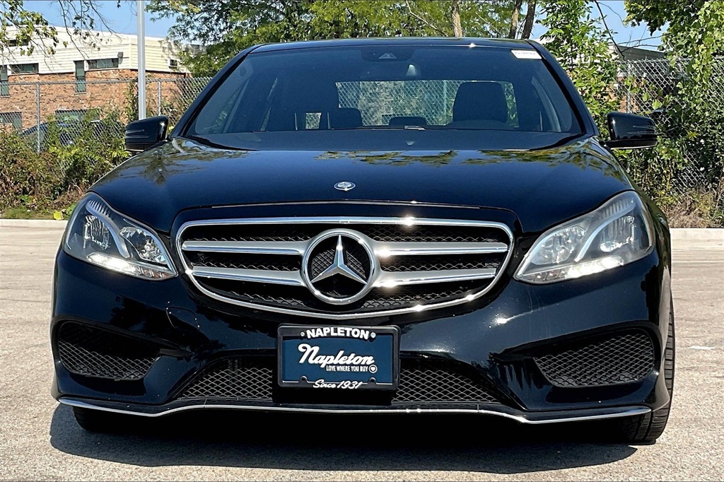 2016 Mercedes Benz E 350 4MATIC photo 2