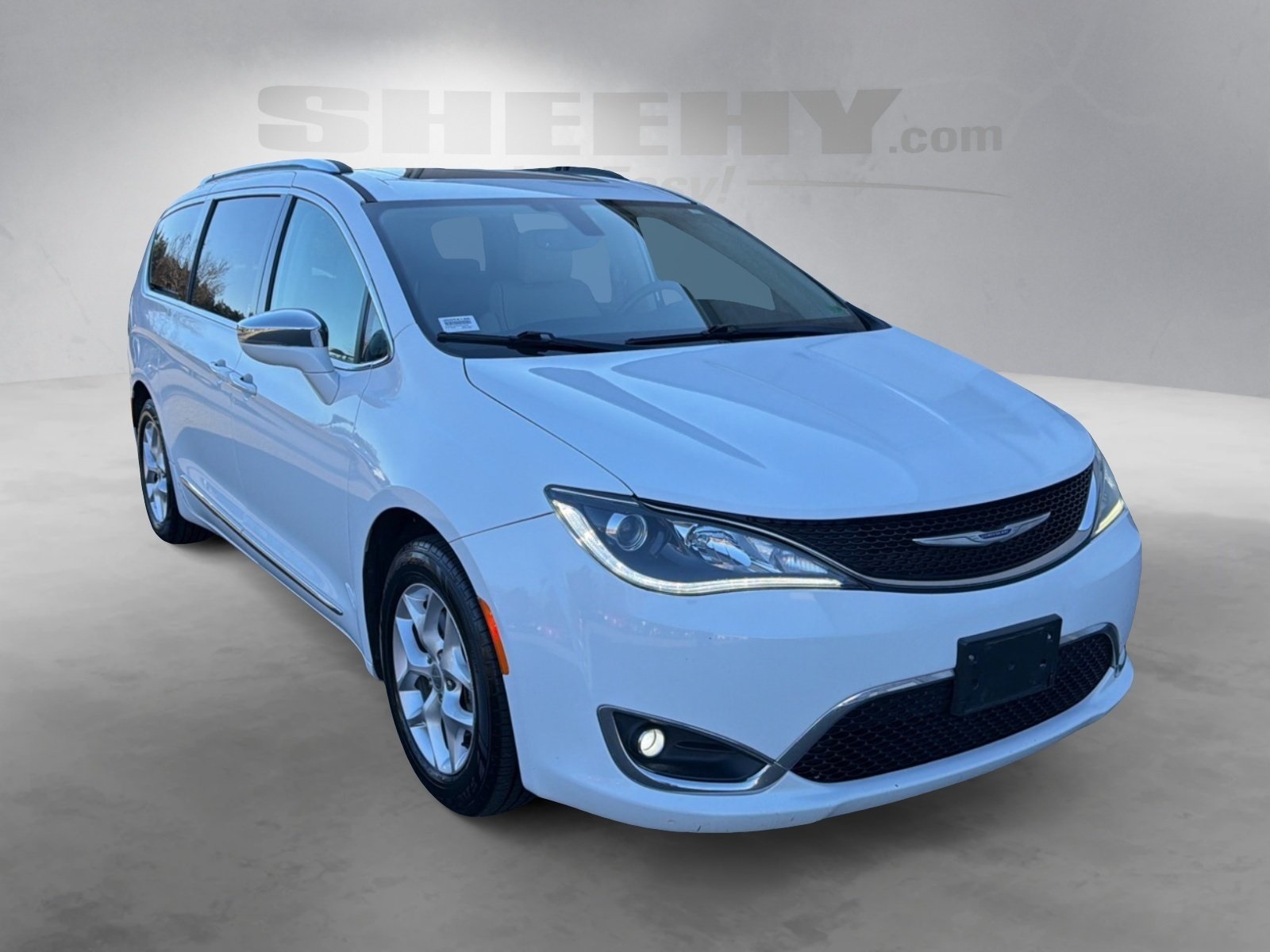 Used 2020 Chrysler Pacifica Limited with VIN 2C4RC1GG8LR272703 for sale in Ashland, VA