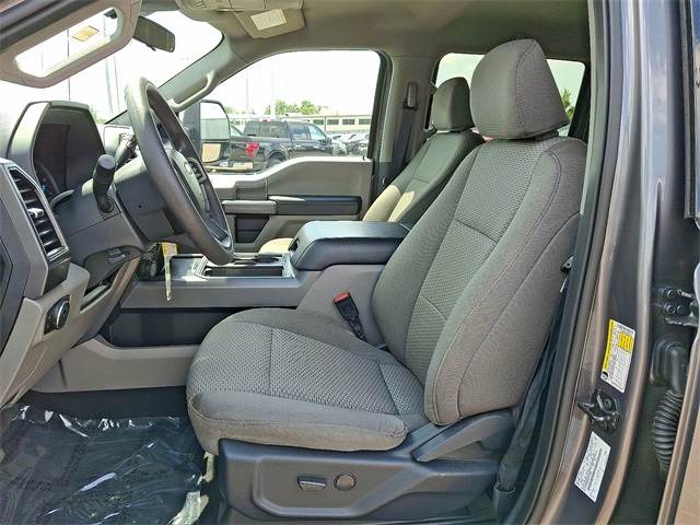 2022 Ford F-250 XLT photo 9