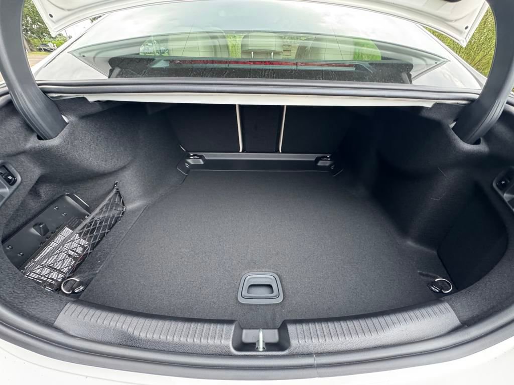2025 Mercedes Benz C 300 photo 17