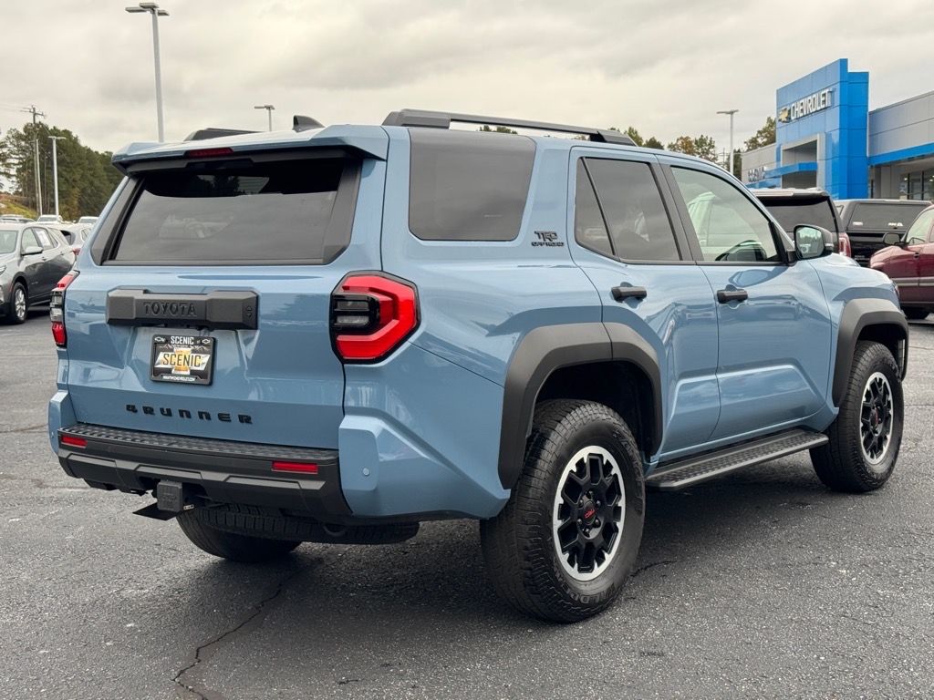 2025 Toyota 4Runner TRD Off-Road photo 3