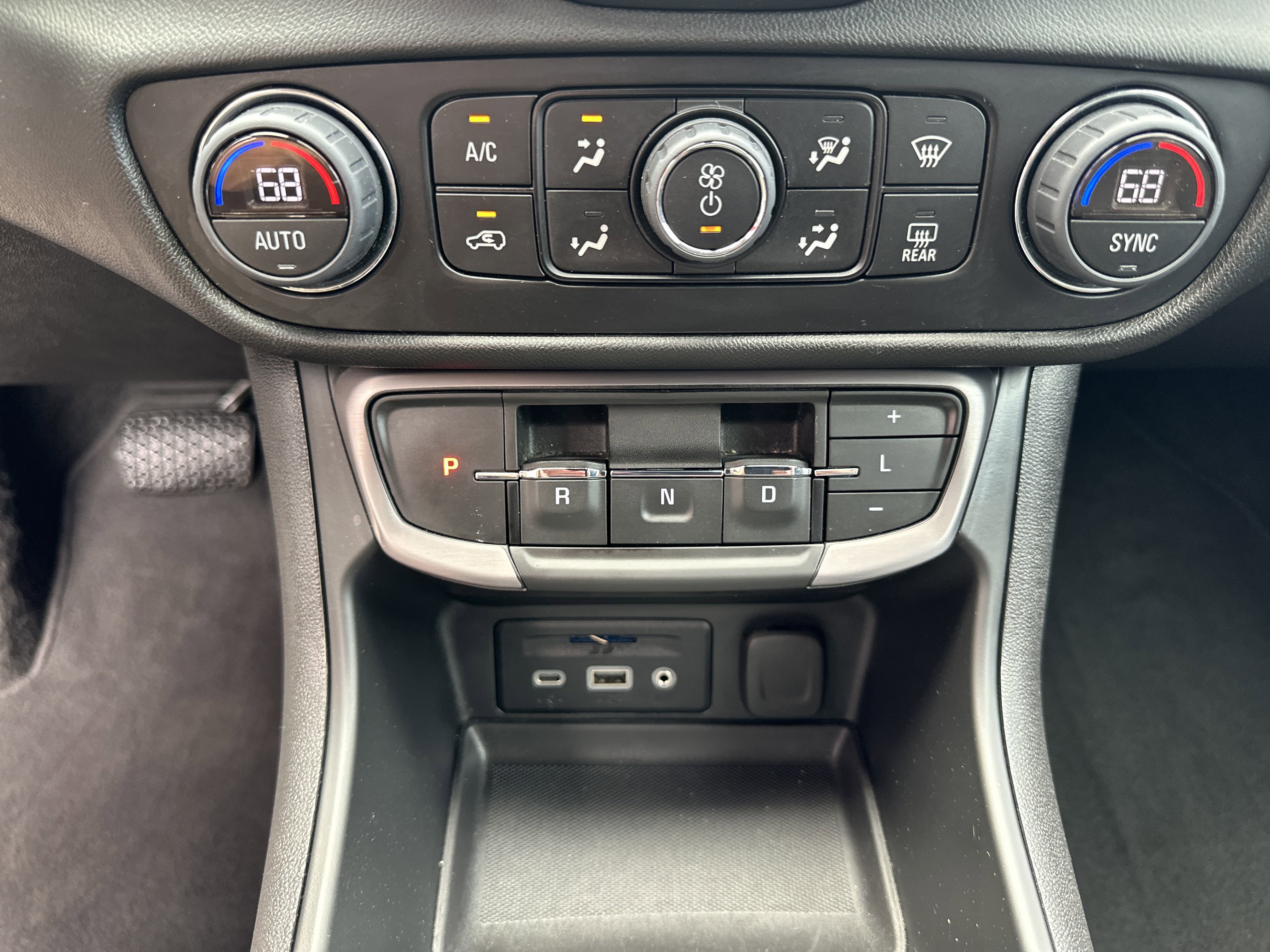 2023 Gmc Terrain AT4 photo 8