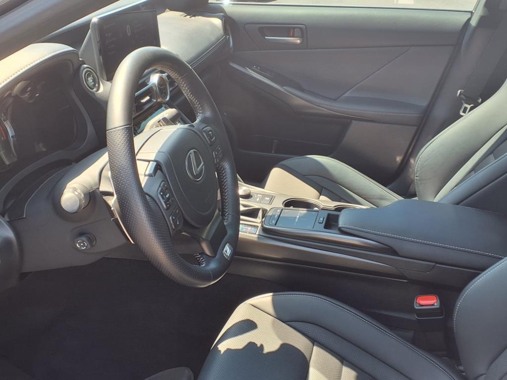 2022 Lexus IS 350 F SPORT AWD photo 15