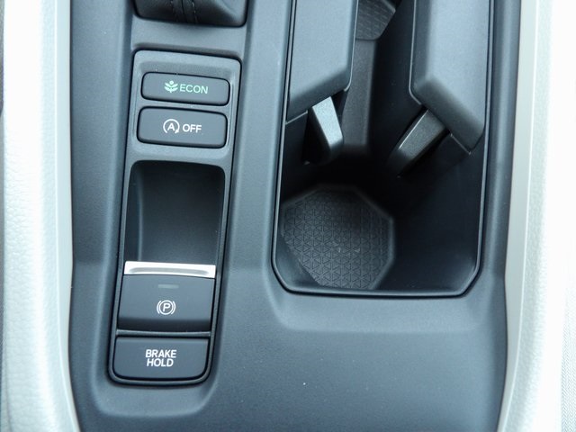 2025 Honda Accord LX photo 21