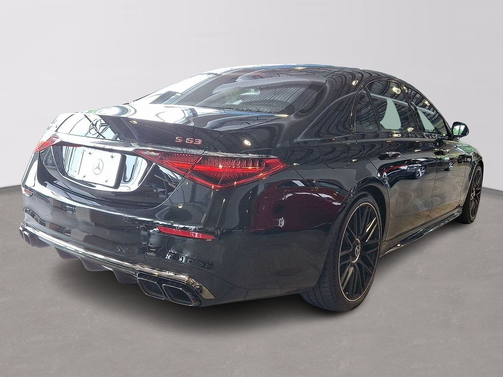 2025 Mercedes Benz S 63 e AMG 4MATIC photo 3