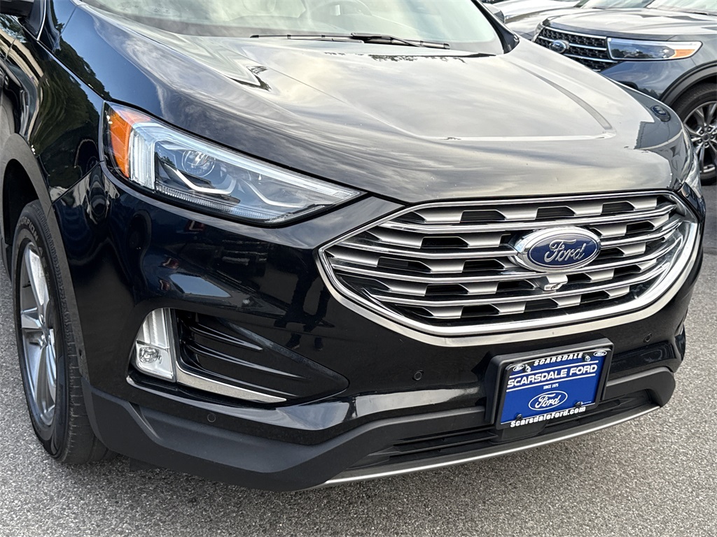 2019 Ford Edge Titanium photo 8