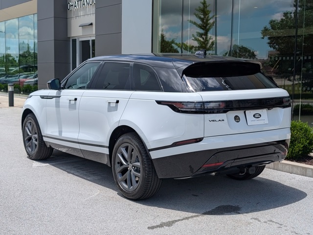 2026 Land Rover Range Rover Velar SE photo 3