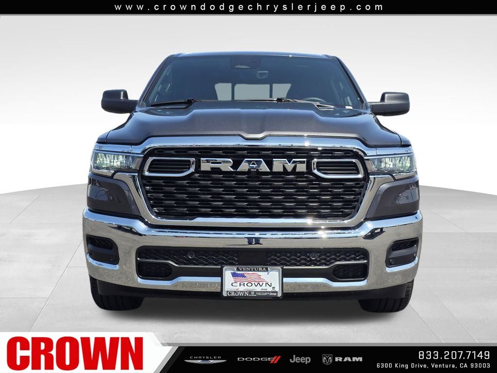 2025 Ram 1500 Tradesman photo 3