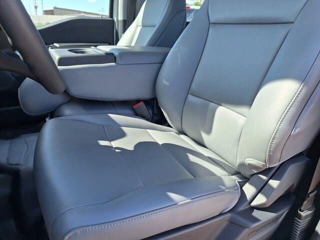 2025 Ford F-150 XL photo 10
