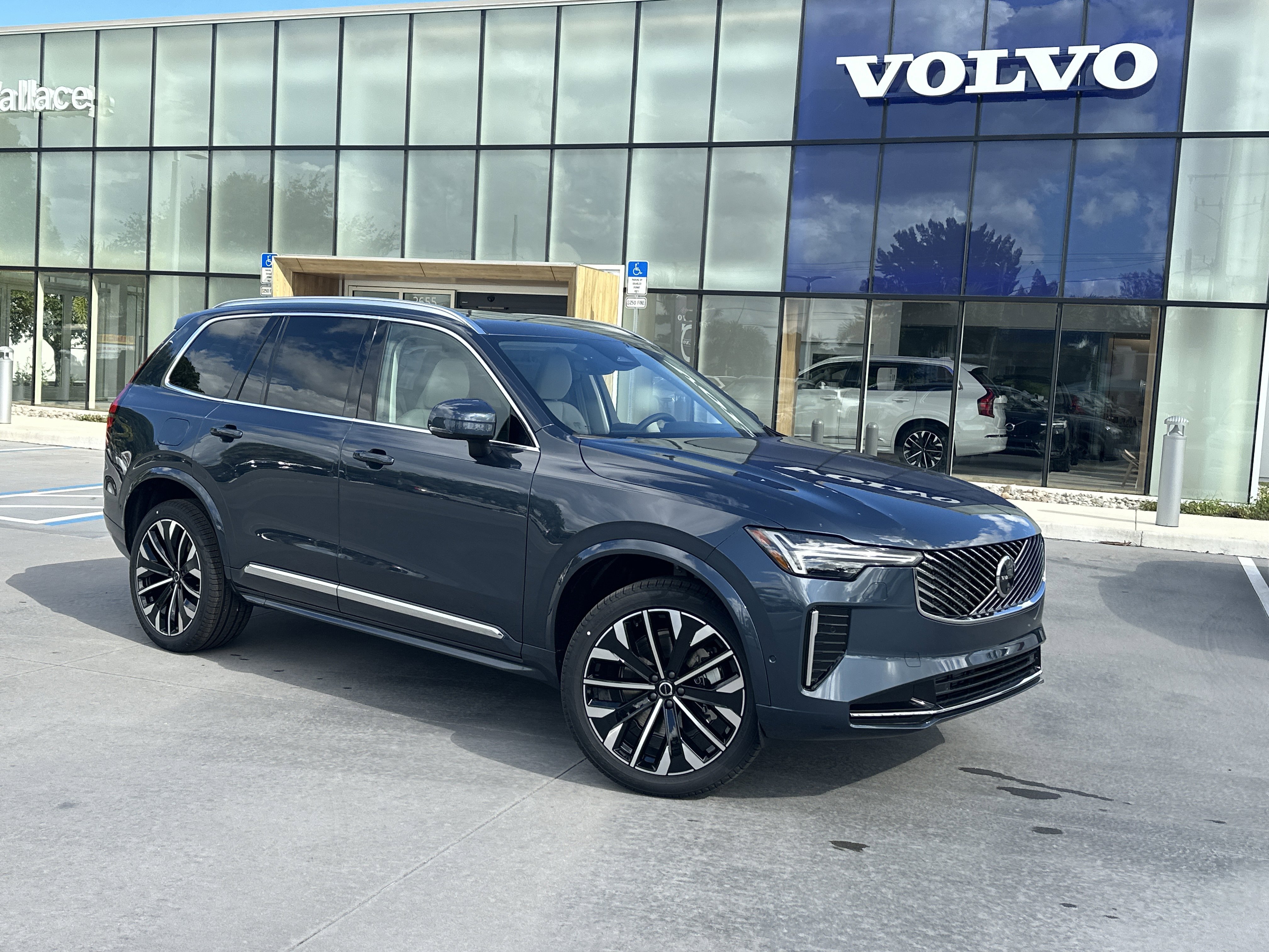 2026 Volvo XC90 Ultra's photo
