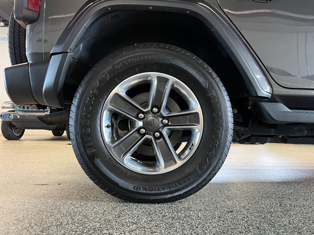 2018 Jeep Wrangler Unlimited Sahara photo 20