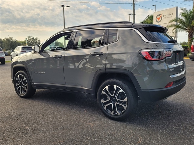 2023 Jeep Compass Limited photo 4