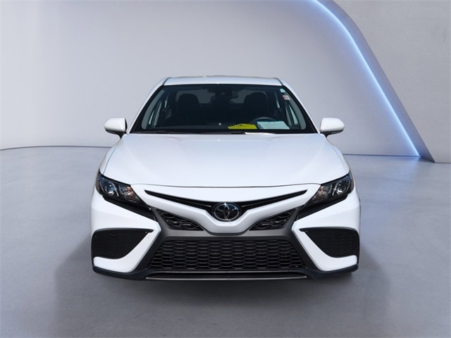 2024 Toyota Camry SE photo 11