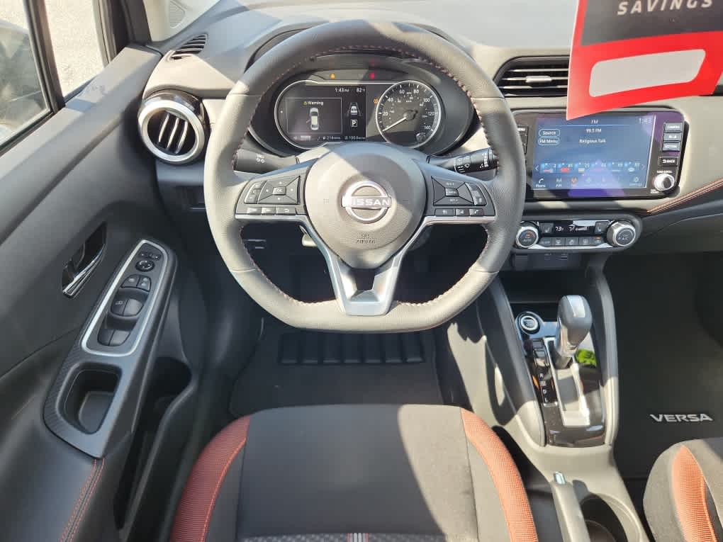 2025 Nissan Versa SR photo 8