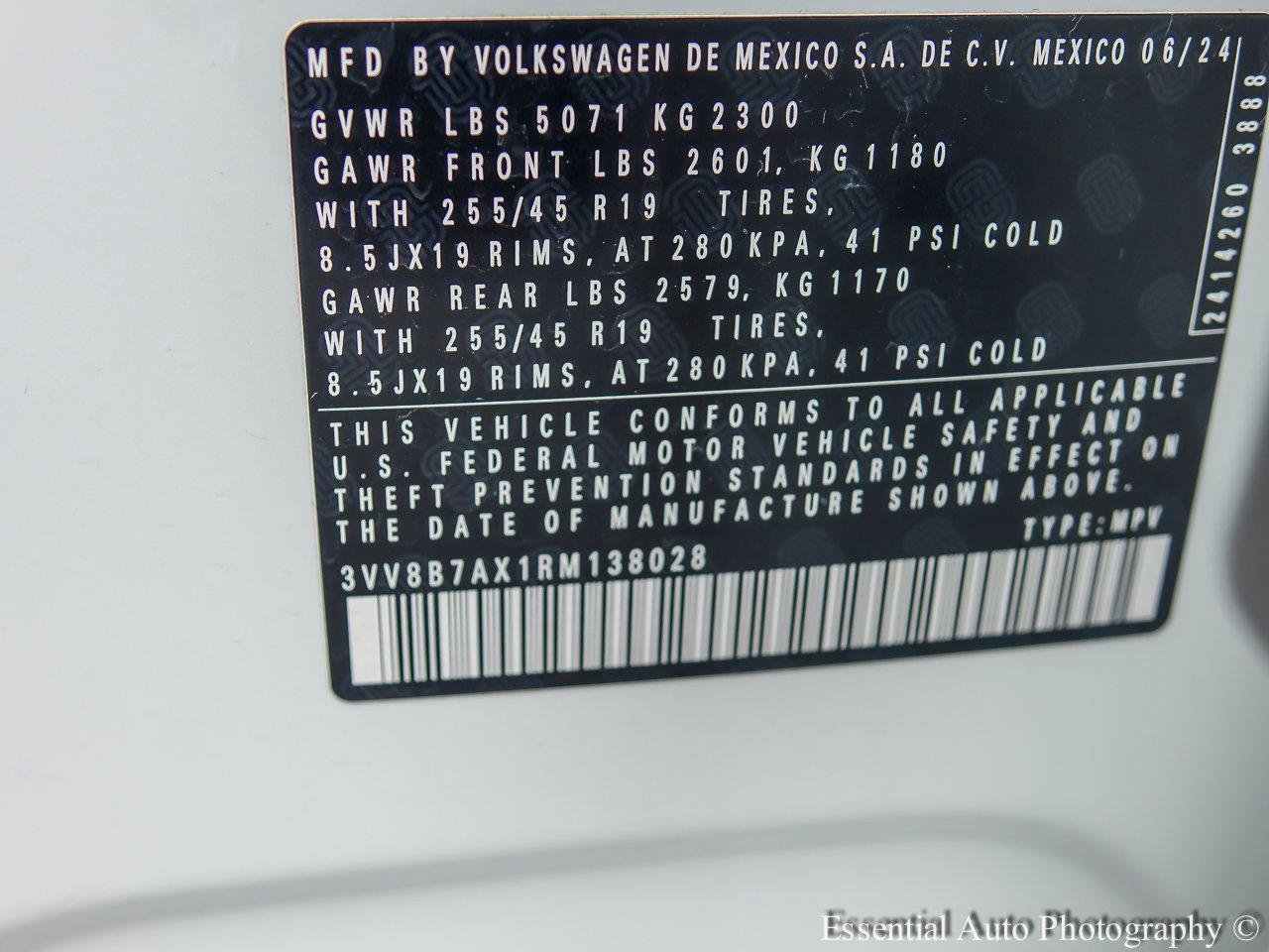 2024 VOLKSWAGEN TIGUAN - Image 25