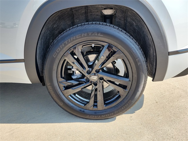 2025 Volkswagen Atlas Cross Sport SEL R-Line photo 22