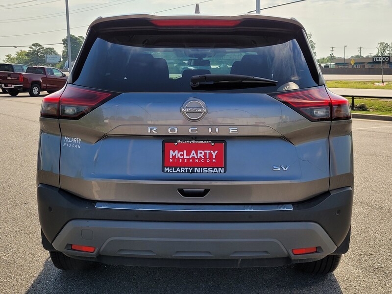 2023 Nissan Rogue SV photo 3