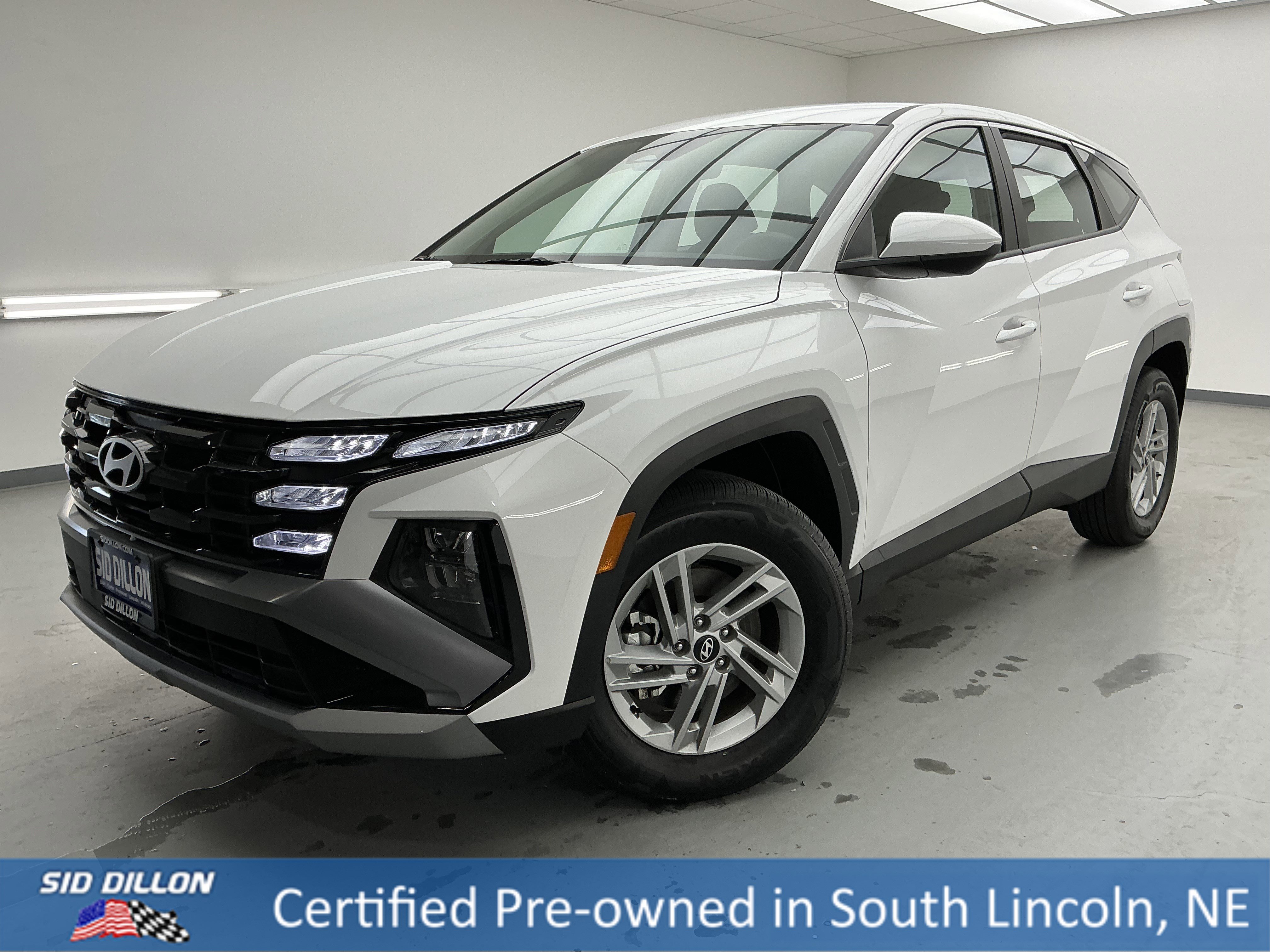 2025 Hyundai Tucson SE's photo