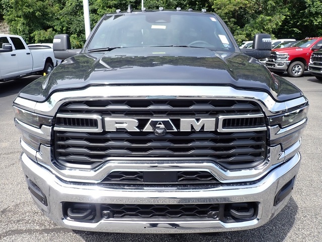 2025 Ram 2500 Big Horn photo 9